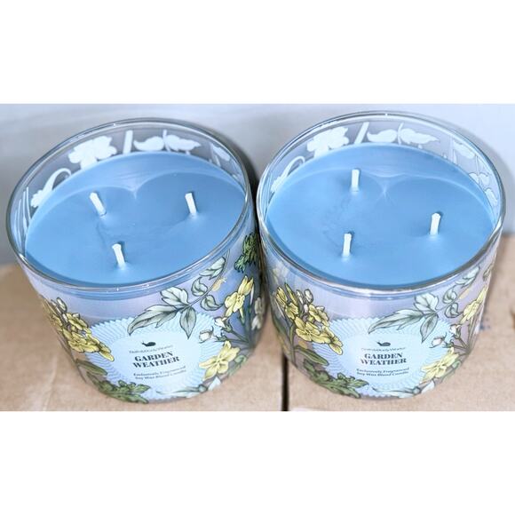 Lot of 2 Bath & Body Works Garden Weather Large 3-Wick Candle 14.5oz - Picture 4 of 5